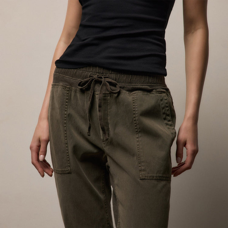 Mixed Media Pant in Army Green Pigment | James Perse Los Angeles