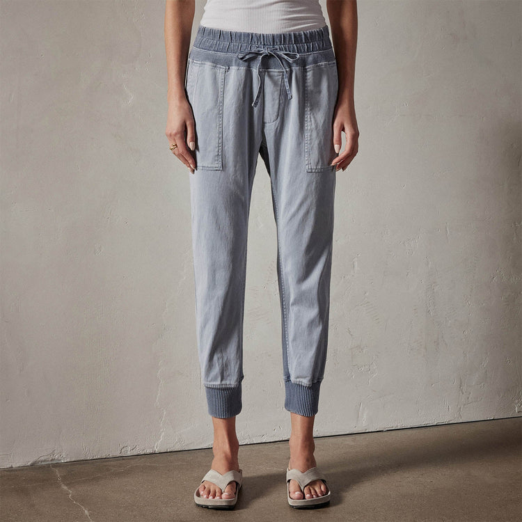 Mixed Media Pant in Aura Pigment | James Perse Los Angeles 