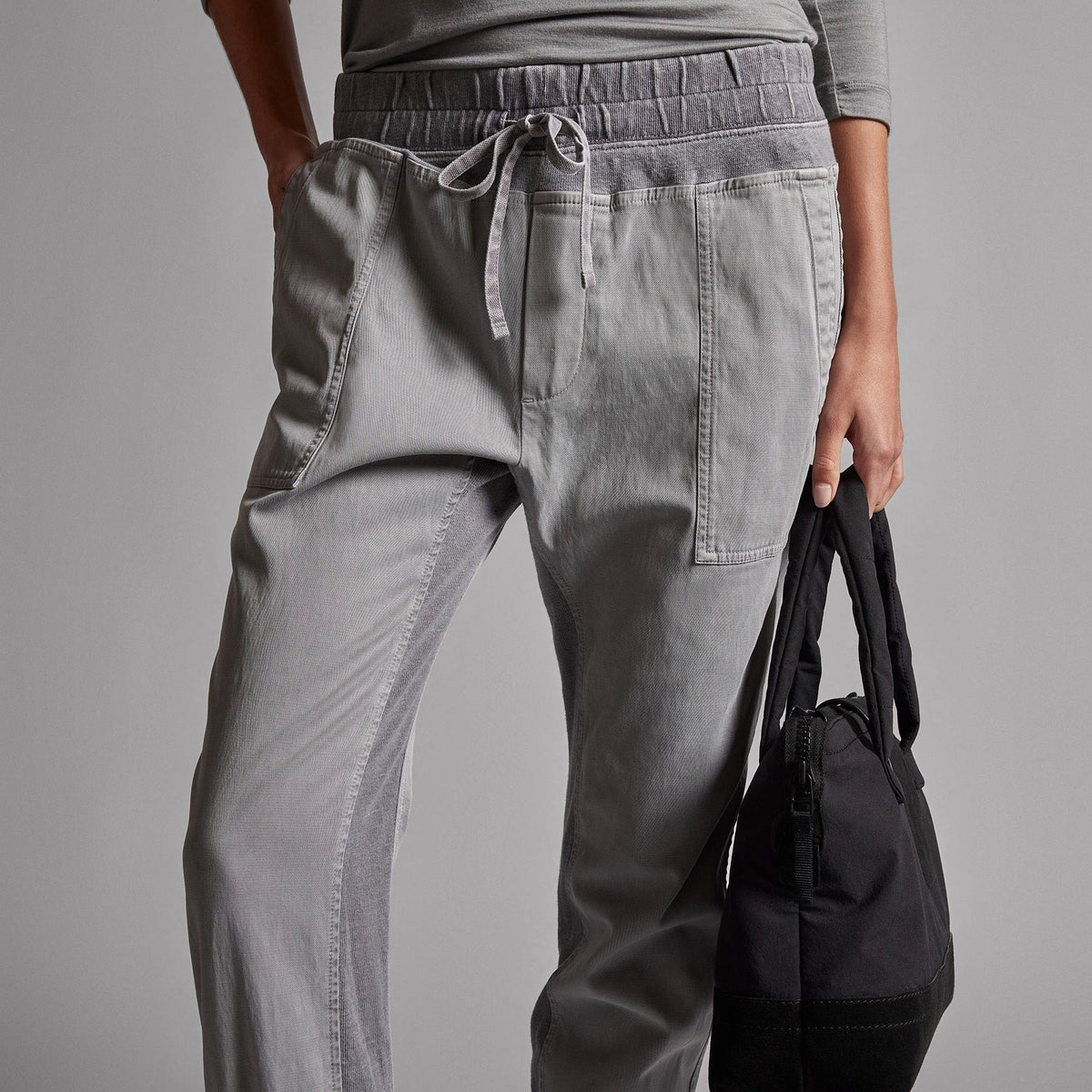 Mixed Media Pant in Breeze Pigment | James Perse Los Angeles