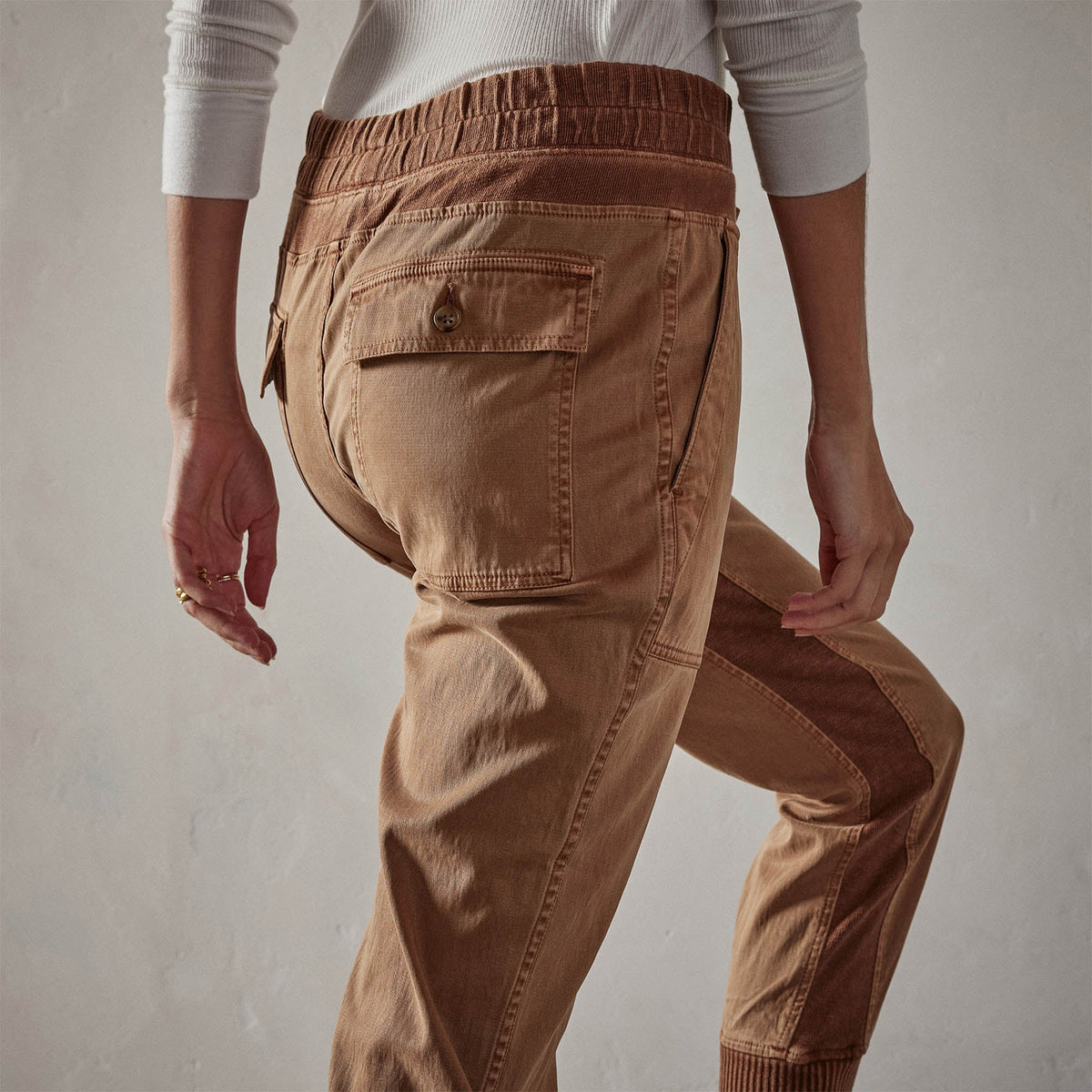 Mixed Media Pant in Copper Pigment | James Perse Los Angeles