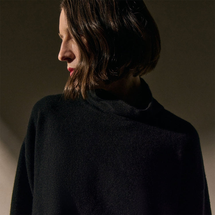 Spun Cashmere Funnel Neck Sweater - Black