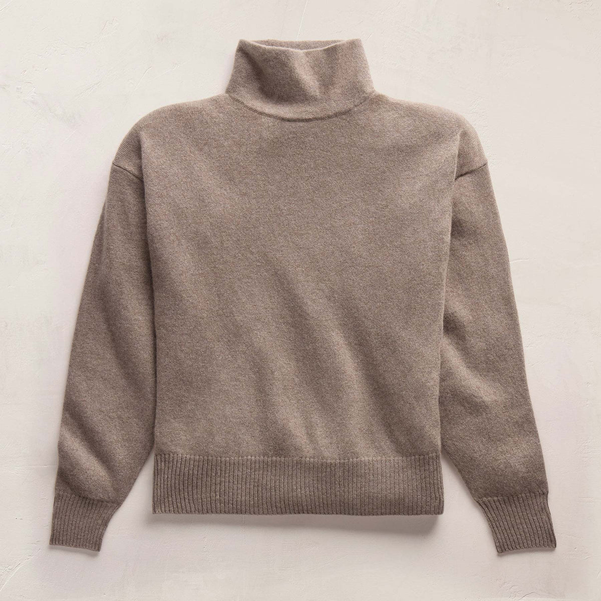 Spun Cashmere Funnel Neck in Warm Brown | James Perse Los Angeles FLAT