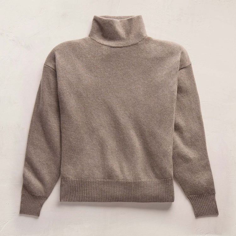 Spun Cashmere Funnel Neck in Warm Brown | James Perse Los Angeles FLAT