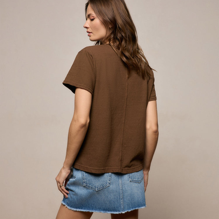Slub Jersey Classic Tee in Cocoa | James Perse Los Angeles