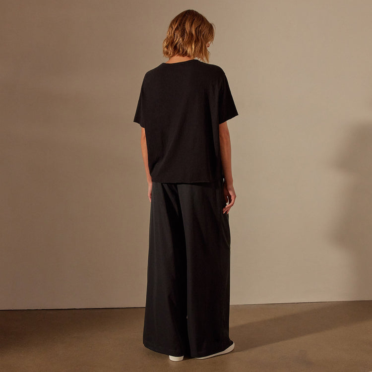 Slub Jersey Boxy Tee in Black | James Perse Los Angeles