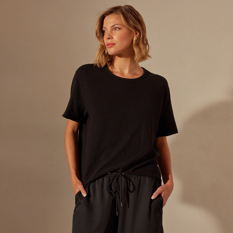 Slub Jersey Boxy Tee in Black | James Perse Los Angeles