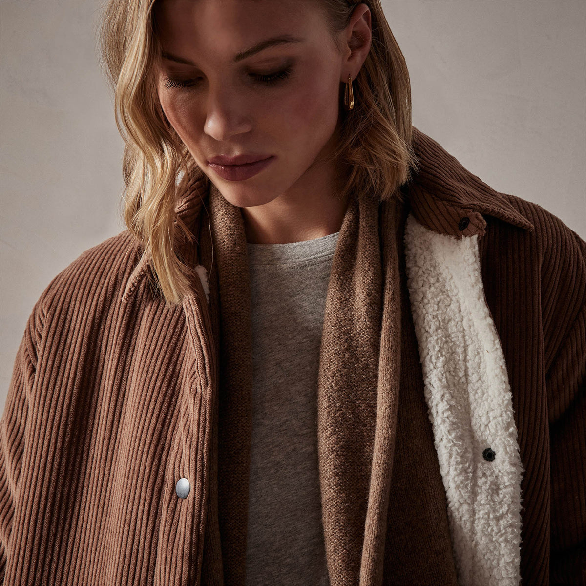 Sherpa Lined Oversized Corduroy Jacket in Chestnut | James Perse Los Angeles