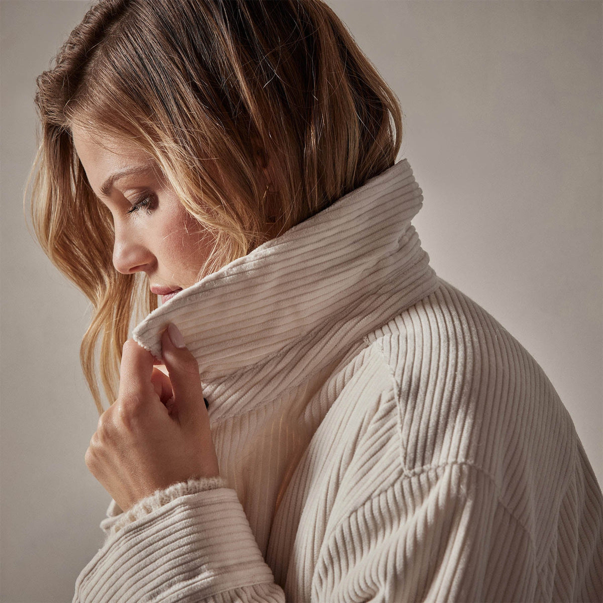Sherpa Lined Oversized Corduroy Jacket in Canvas | James Perse Los Angeles