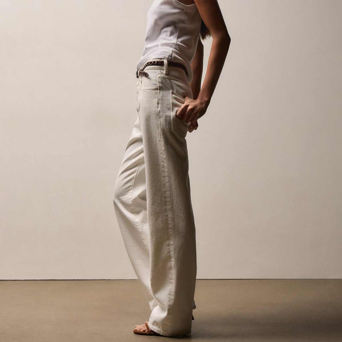 Relaxed Fit Jean in Coastal Cloud | James Perse Los Angeles