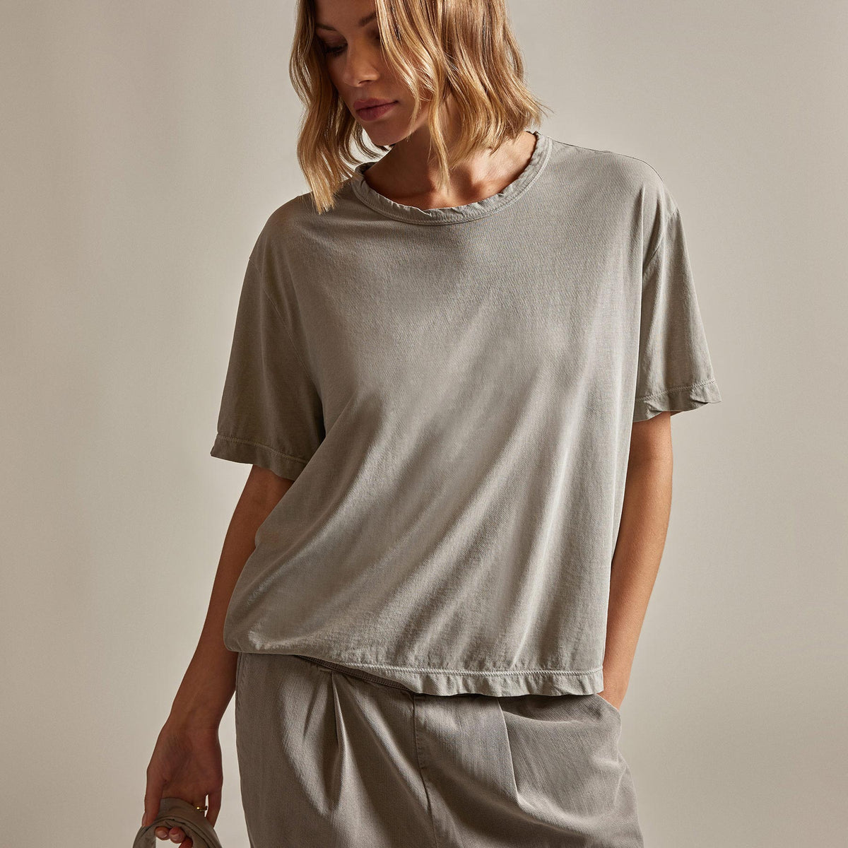 Oversized Boxy Tee in Dapple Pigment | James Perse Los Angeles