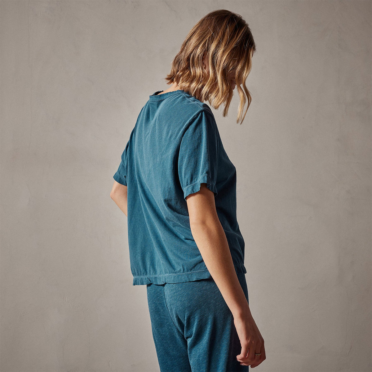 Oversized Boxy Tee in Teal Pigment | James Perse Los Angeles