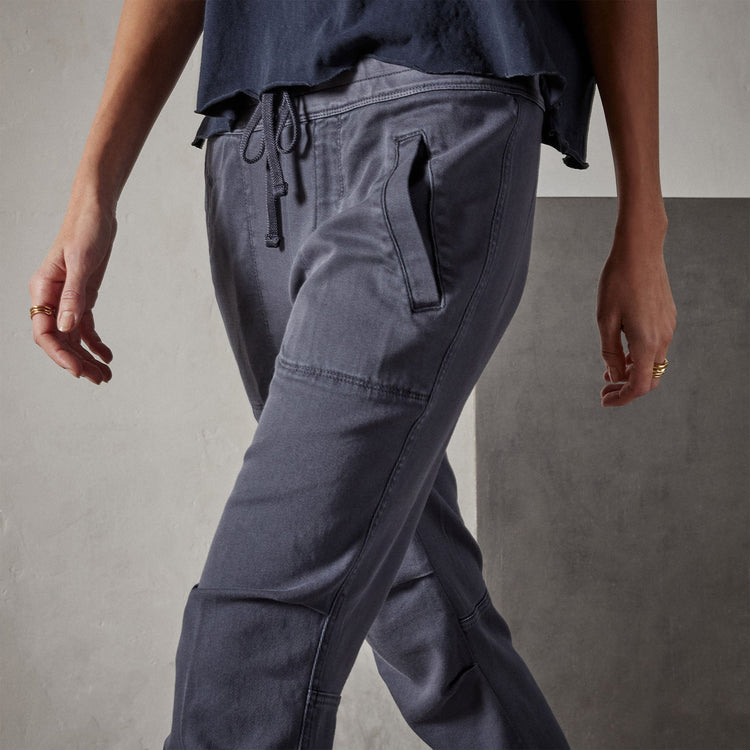 Soft Drape Pant in Blue Oil | James Perse Los Angeles