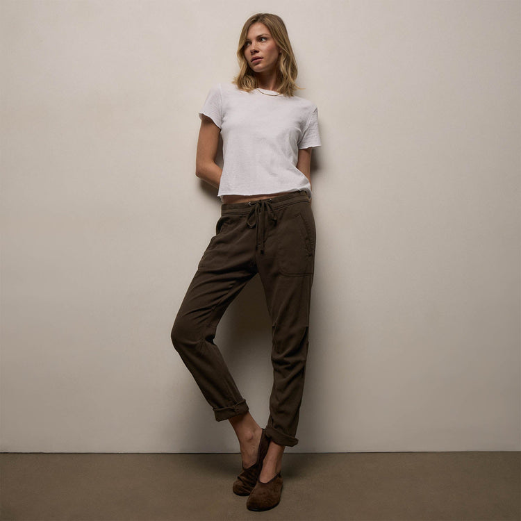 Soft Drape Pant in Smoky Green Pigment | James Perse Los Angeles