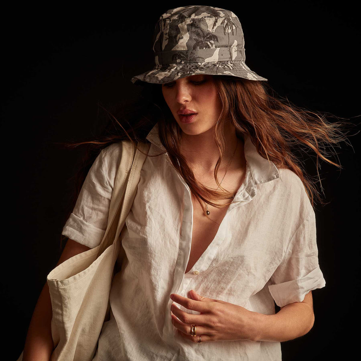 Lightweight Linen Pullover Shirt - White | James Perse Los Angeles
