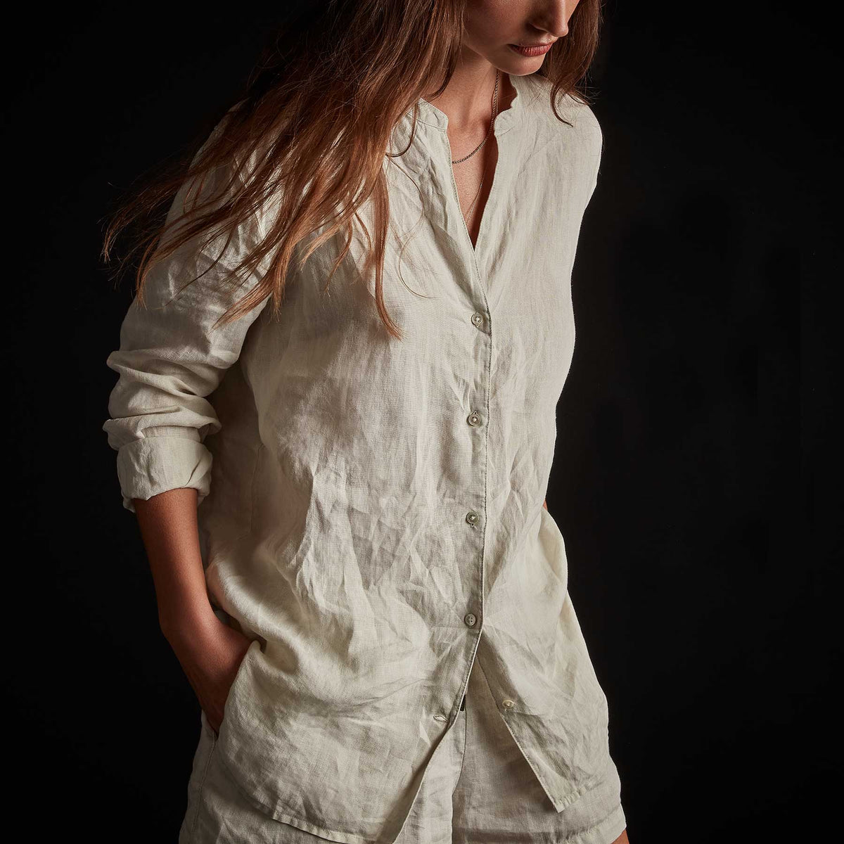Lightweight Linen Shirt - Paste Pigment | James Perse Los Angeles