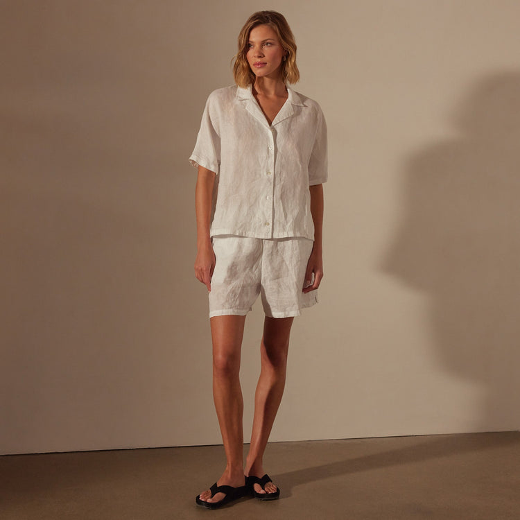 Cotton Linen Twill Boxy Fit Shirt in White | James Perse Los Angeles