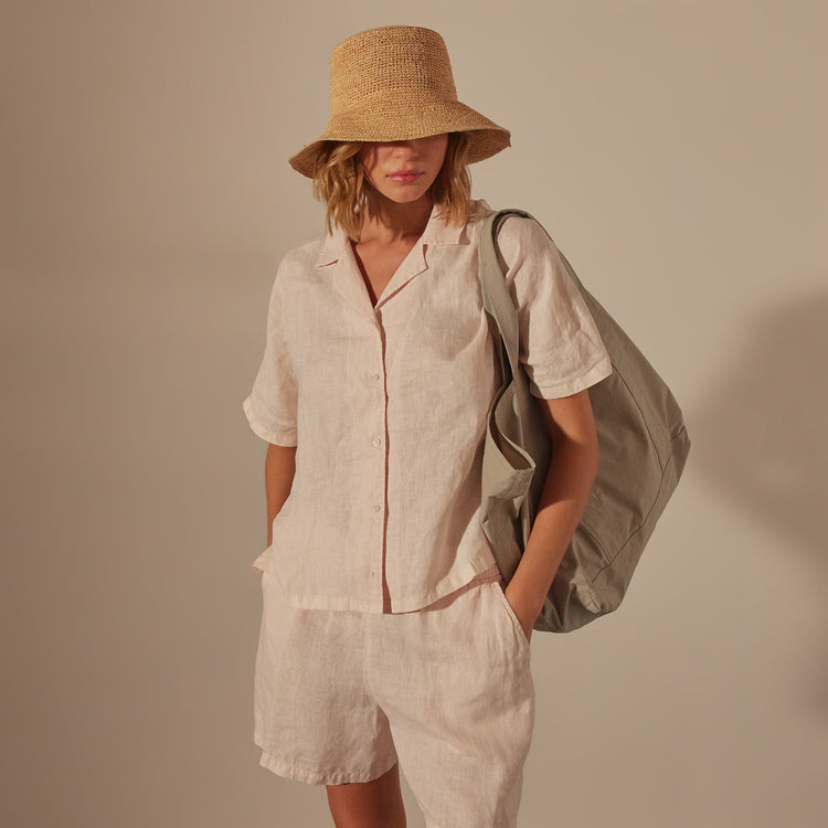 Lightweight Linen Boxy Shirt in Zephyr Pigment | James Perse Los Angeles