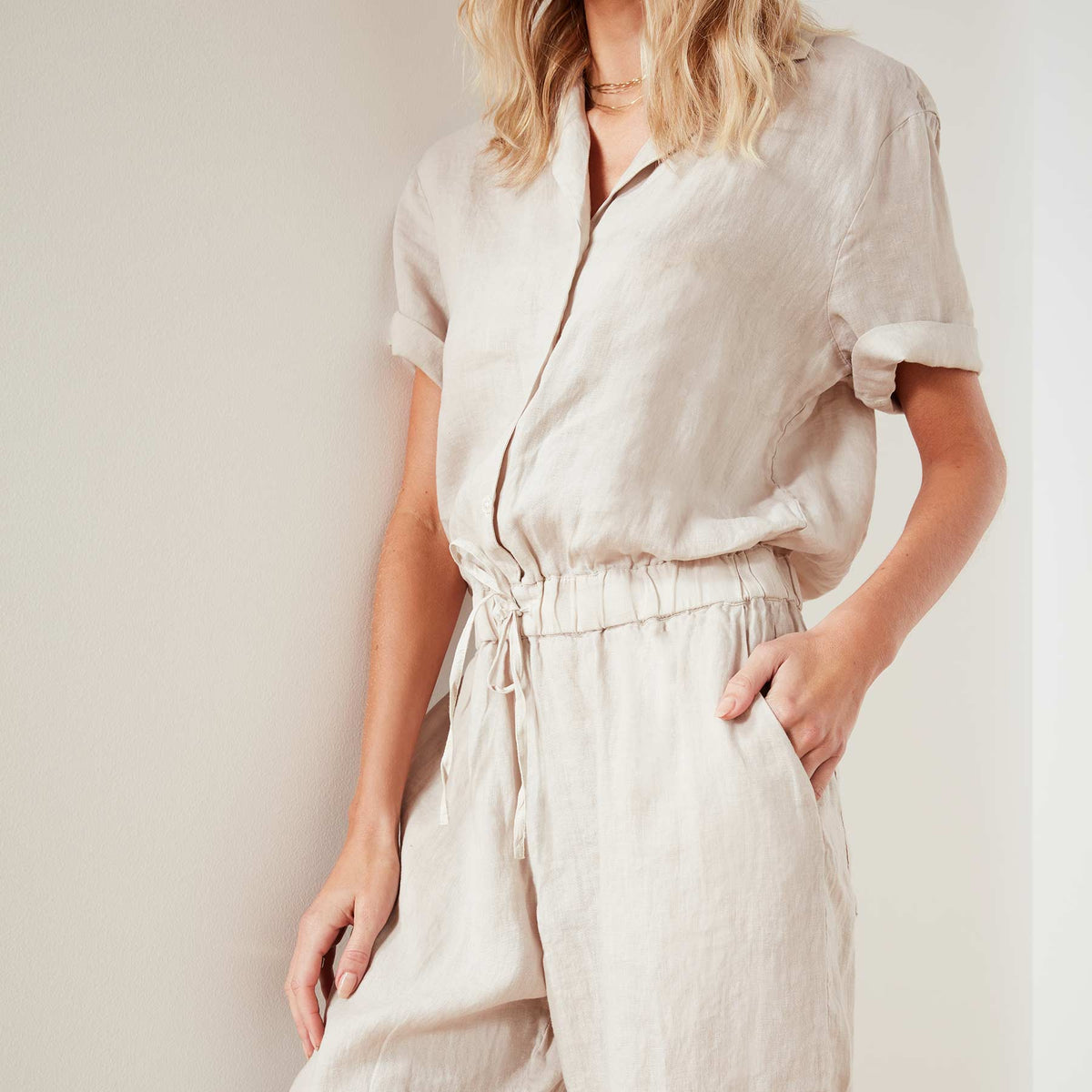 Lightweight Linen Jumper In Driftwood | James Perse Los Angeles