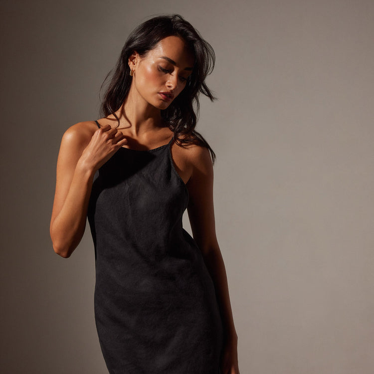 Lightweight Linen Cami Dress in Black | James Perse Los Angeles
