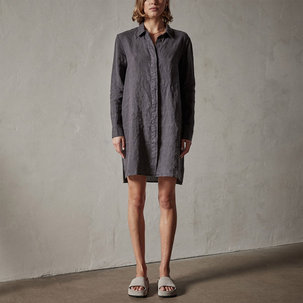 Lightweight Linen Shirt Dress in Magma Pigment | James Perse Los Angeles
