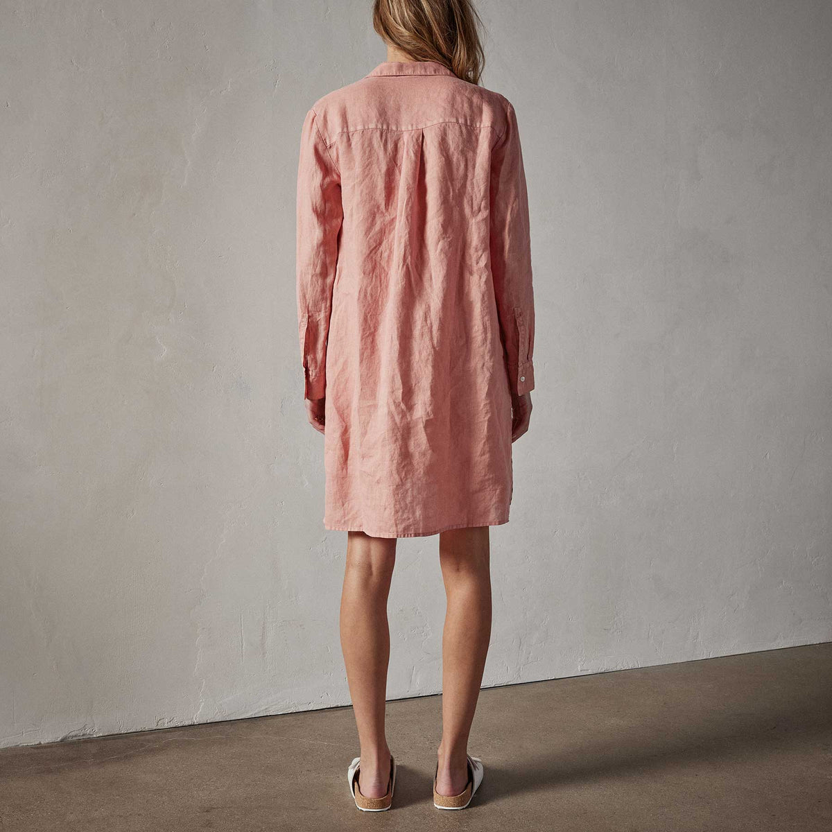 Lightweight Linen Shirt Dress in Spritz Pigment | James Perse Los Angeles