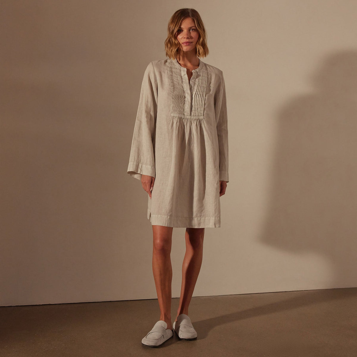 Garment Dye Linen Pin Tuck Dress in Salt Pigment | James Perse Los Angeles