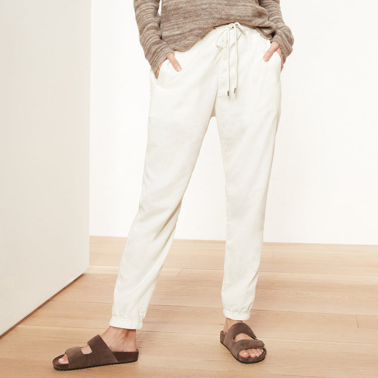 Fine Corduroy Pant - Ivory Pigment | James Perse Los Angeles