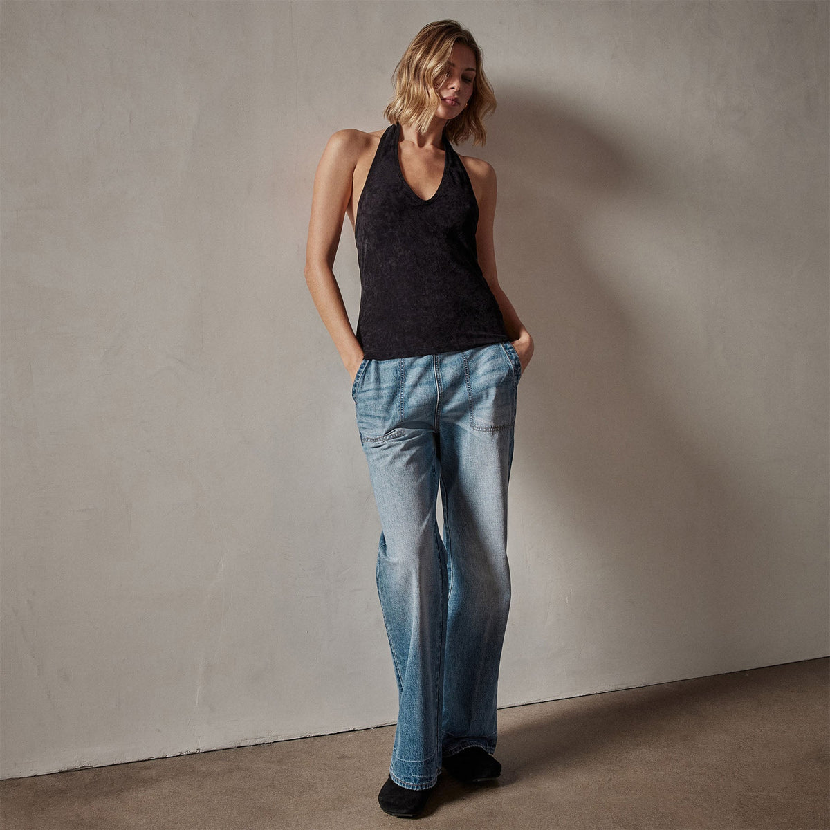 Stretch Velvet Halter Neck Top in Black | James Perse Los Angeles