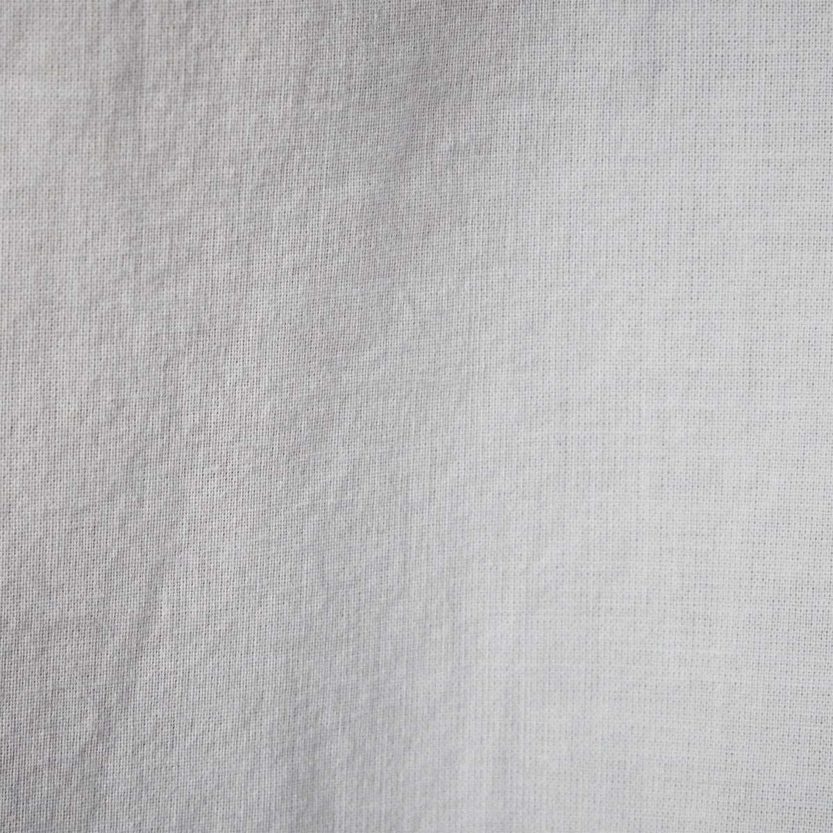 Lightwght Cotton Pullover Shirt in Baby Blue Pigment | James Perse Los Angeles