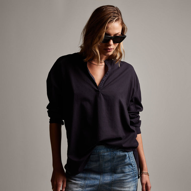 Lightwght Cotton Pullover Shirt in French Navy | James Perse Los Angeles
