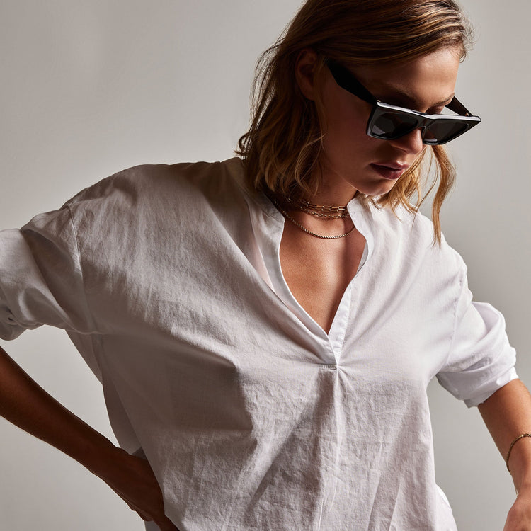 Lightwght Cotton Pullover Shirt in White | James Perse Los Angeles