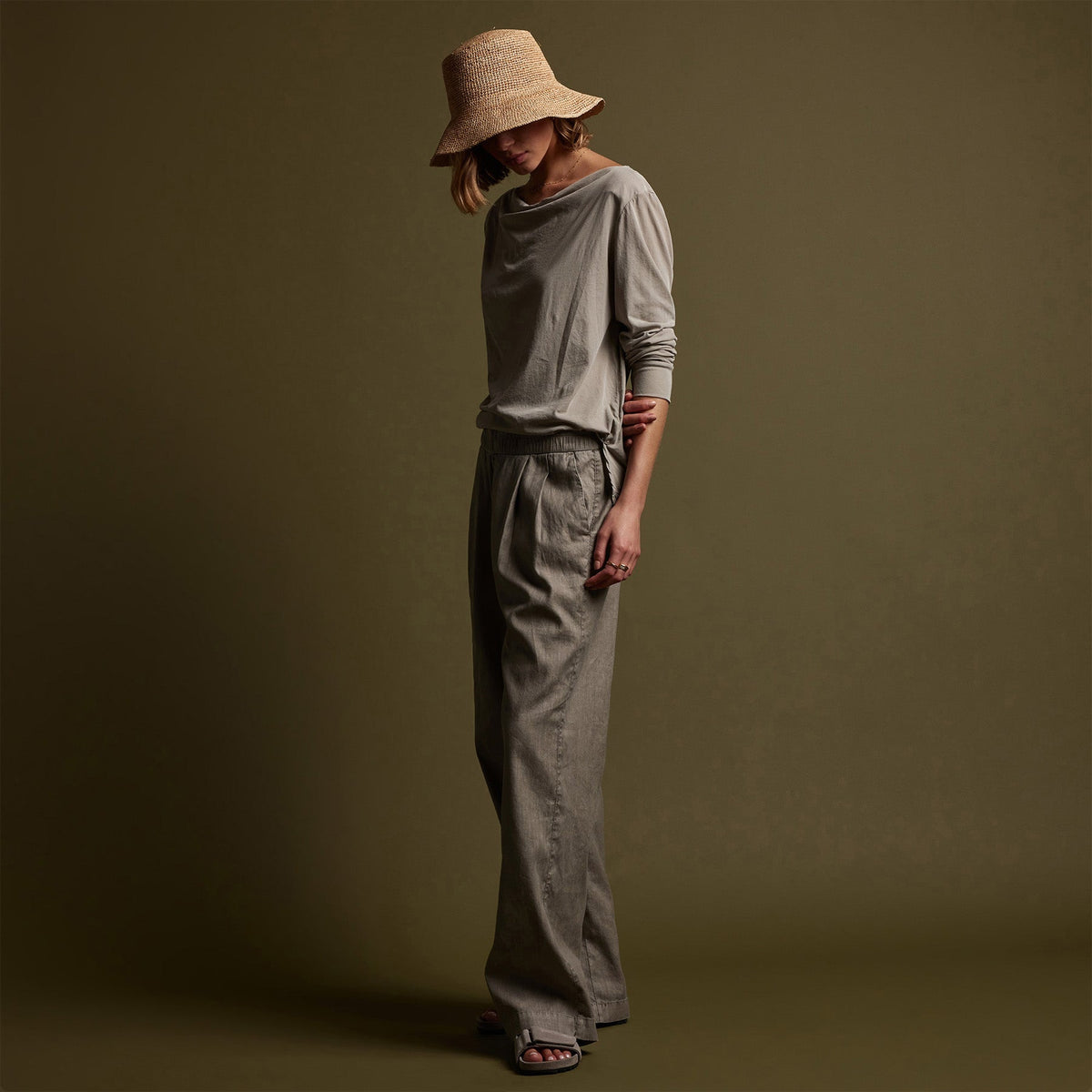 Canyon Linen Pant in Silt Pigment | James Perse Los Angeles