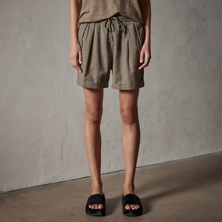 Canyon Linen Blend Short in Ammo Pigment | James Perse Los Angeles
