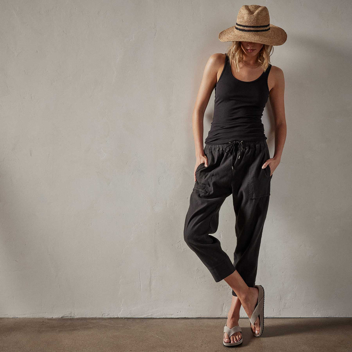 Surplus Pant in Black | James Perse Los Angeles