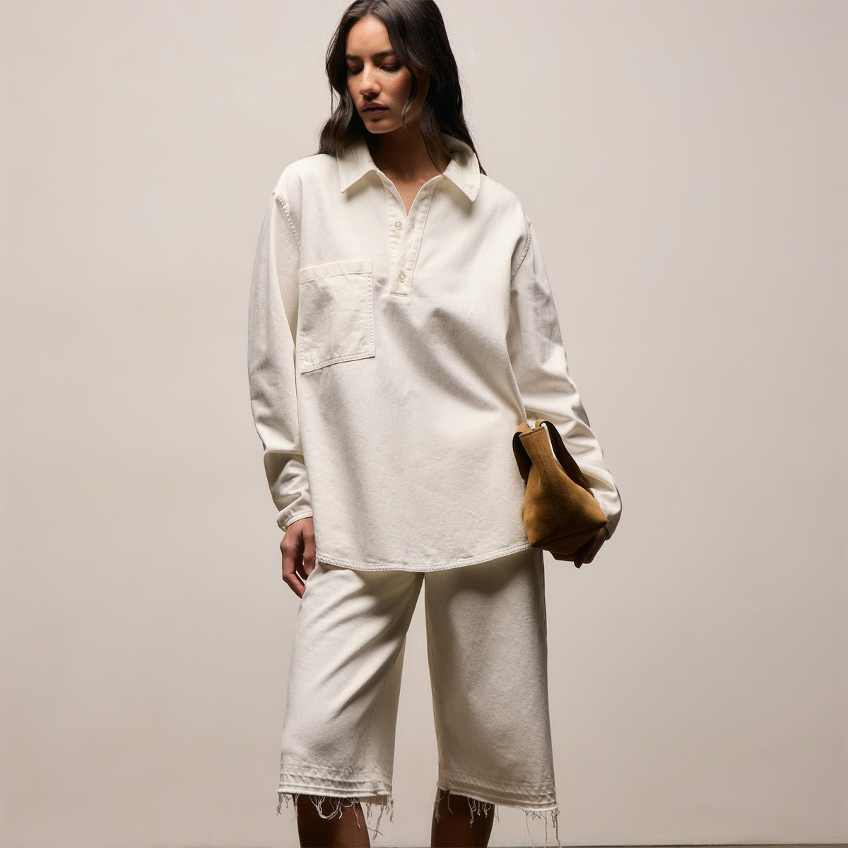 Lightweight Denim Patch Pocket Top in Coastal Cloud | James Perse Los Angeles