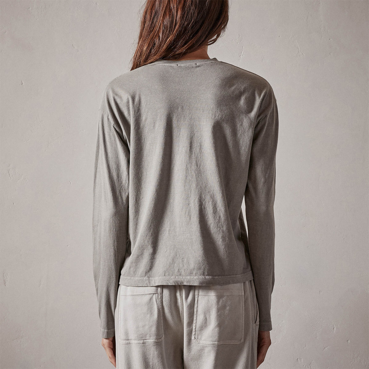 Vintage Boxy Tee in Concrete Pigment | James Perse Los Angeles