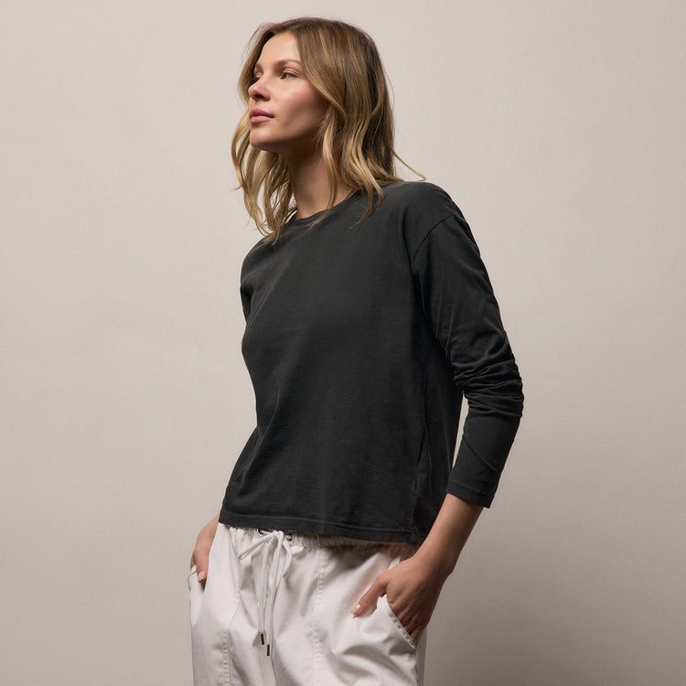 Vintage Boxy Tee in Carbon Pigment | James Perse Los Angeles