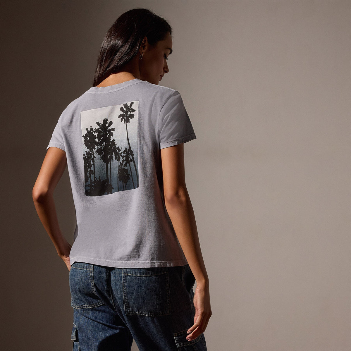 Palm Tree Graphic Tee in Breeze Pigment/Grey | James Perse Los Angeles