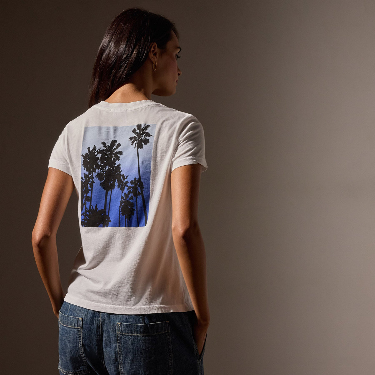 Palm Tree Graphic Tee in White/Blue | James Perse Los Angeles
