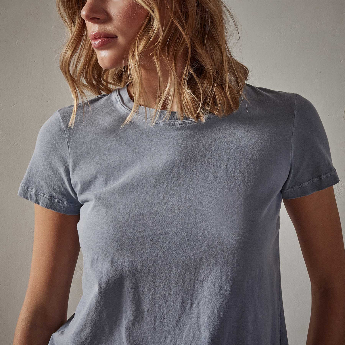 Vintage Little Boy Tee in Aura Pigment | James Perse Los Angeles 