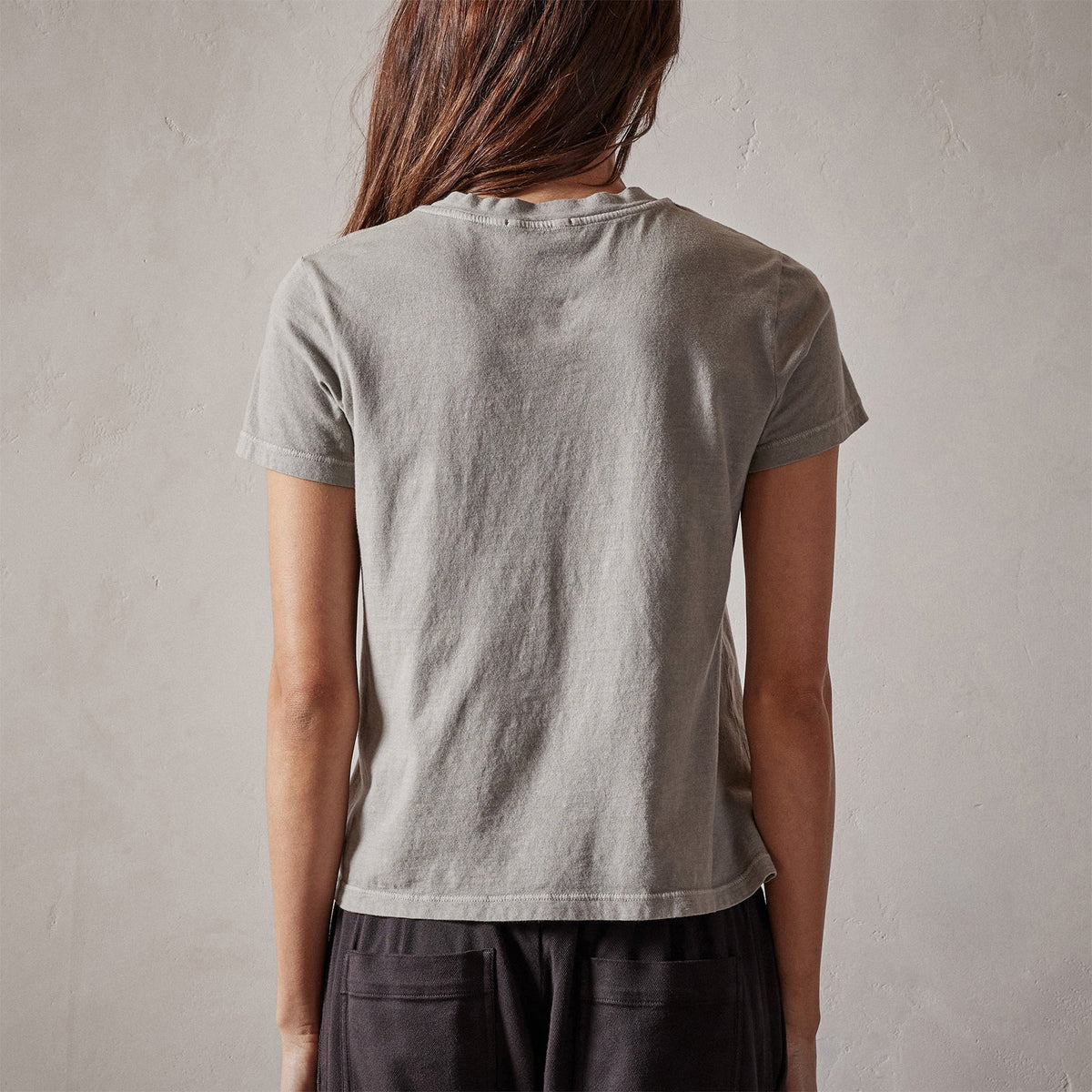 Vintage Little Boy Tee in Concrete Pigment | James Perse Los Angeles