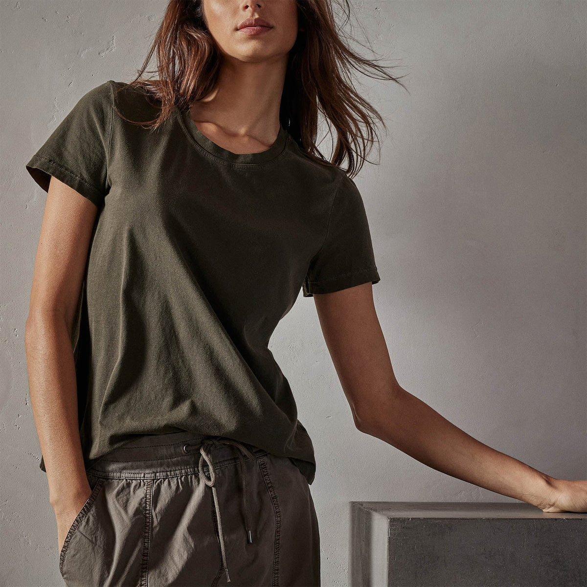 Vintage Little Boy Tee in Tent Pigment | James Perse Los Angeles