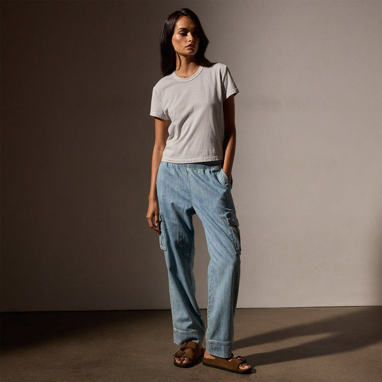 Shrunken Crew Neck Tee in Salt Pigment | James Perse Los Angeles