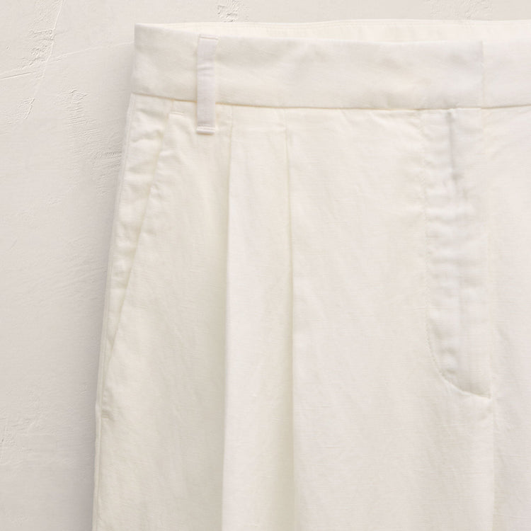 Twill Pleated Trouser In Off White | James Perse Los Angeles