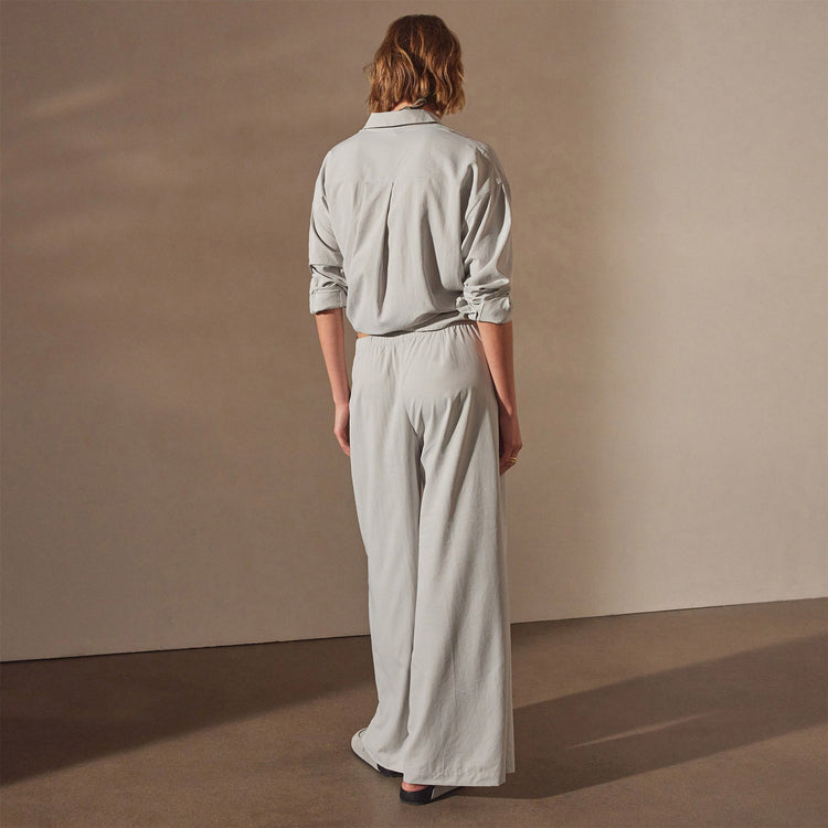 Oversized Matte Poly Wde Leg Pant in Salt | James Perse Los Angeles