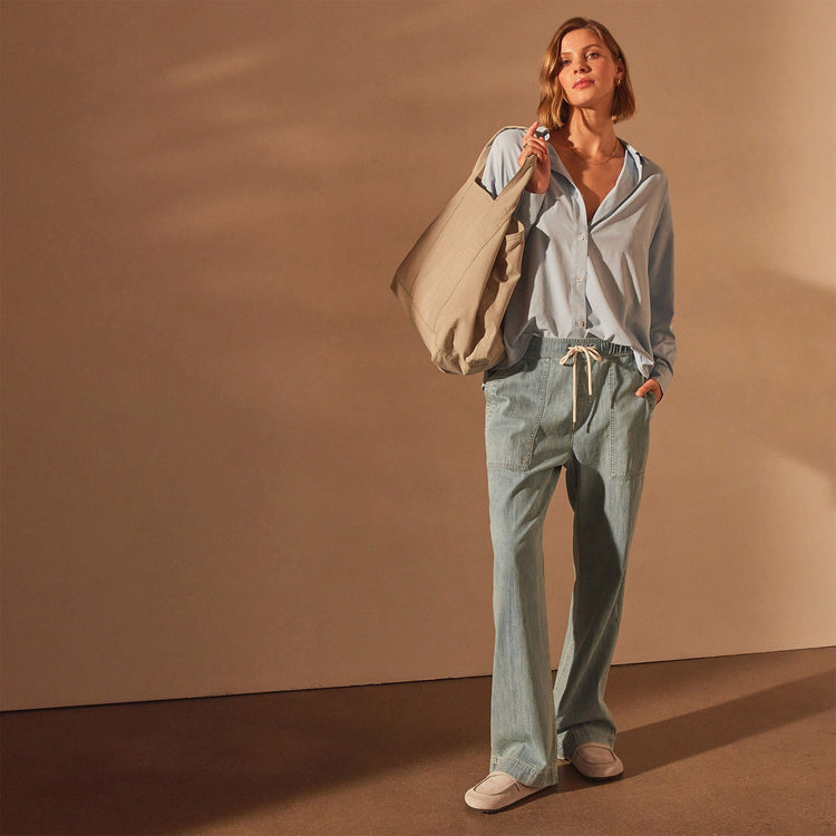 Lightweight Matte Poly Oversized Shirt in Open Sky | James Perse Los Angeles