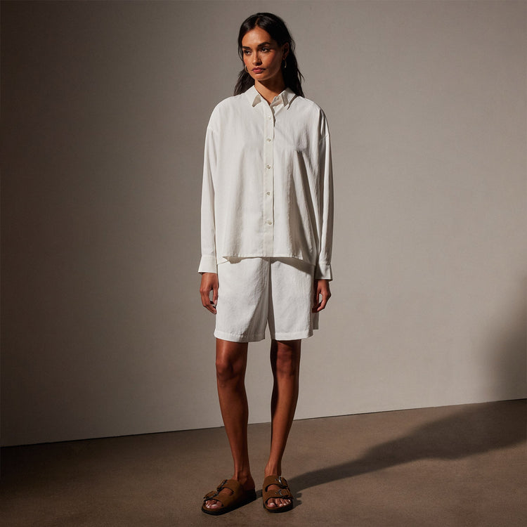 Lightweight Matte Satin Fluid Shirt in White | James Perse Los Angeles