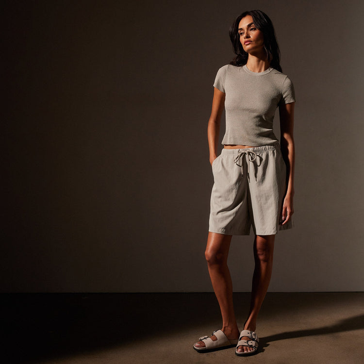 Lightweight Matte Sateen Short in Mineral | James Perse in Los Angeles