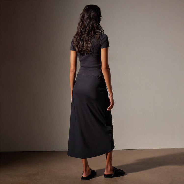 Lightweight Matte Sateen Bias Cut Skirt in Black | James Perse in Los Angeles