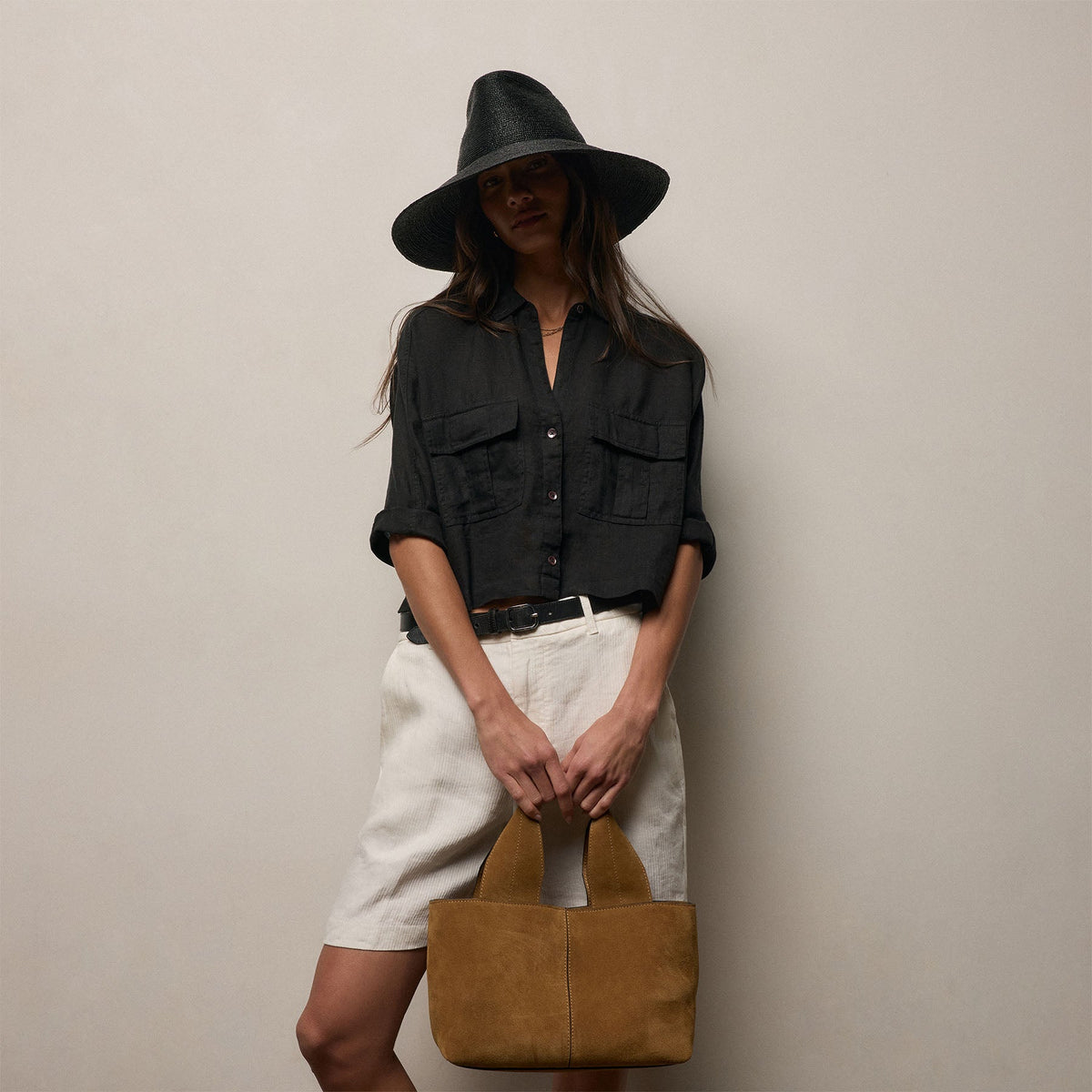 Linen Cropped Pocket Shirt in Black | James Perse Los Angeles